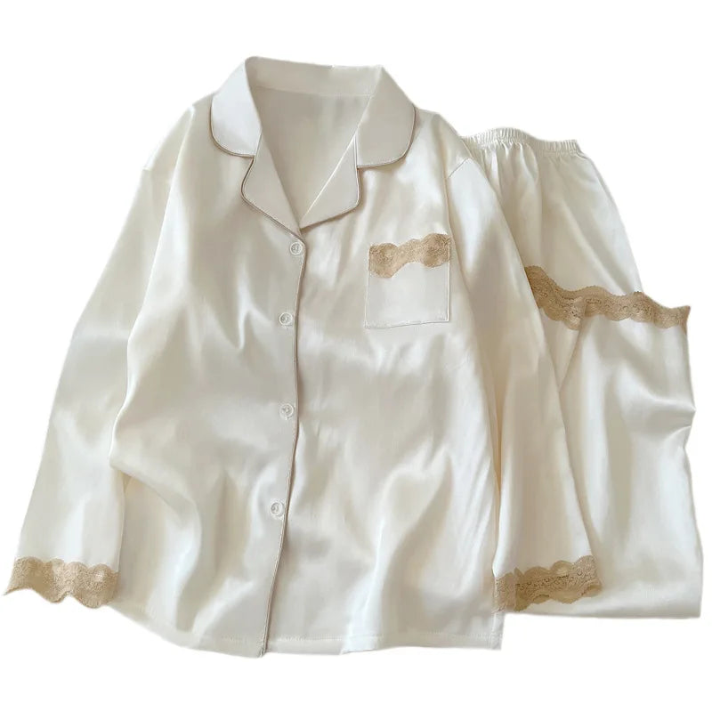 Ensemble de nuisette en glace de soie pour femmes printemps/automne, bordure en dentelle luxueuse, manches longues, léger pour vêtements de maison, photos du produit réel.

Sources