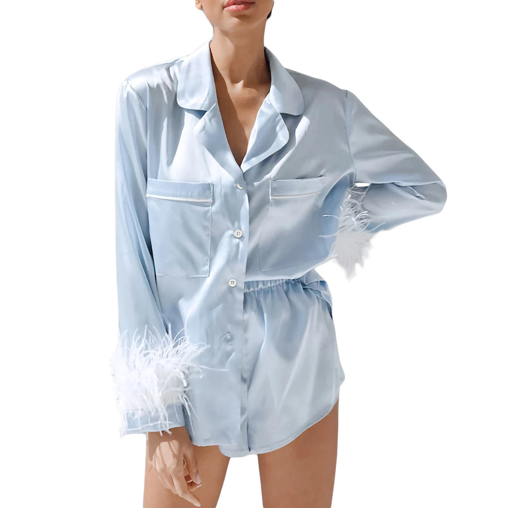 Ensemble de pyjama femme 2 pièces patchwork avec poignets en plumes, couleur unie, chemise boutonnée col chemise manches longues et short ample, tenue lounge décontractée.

Sources